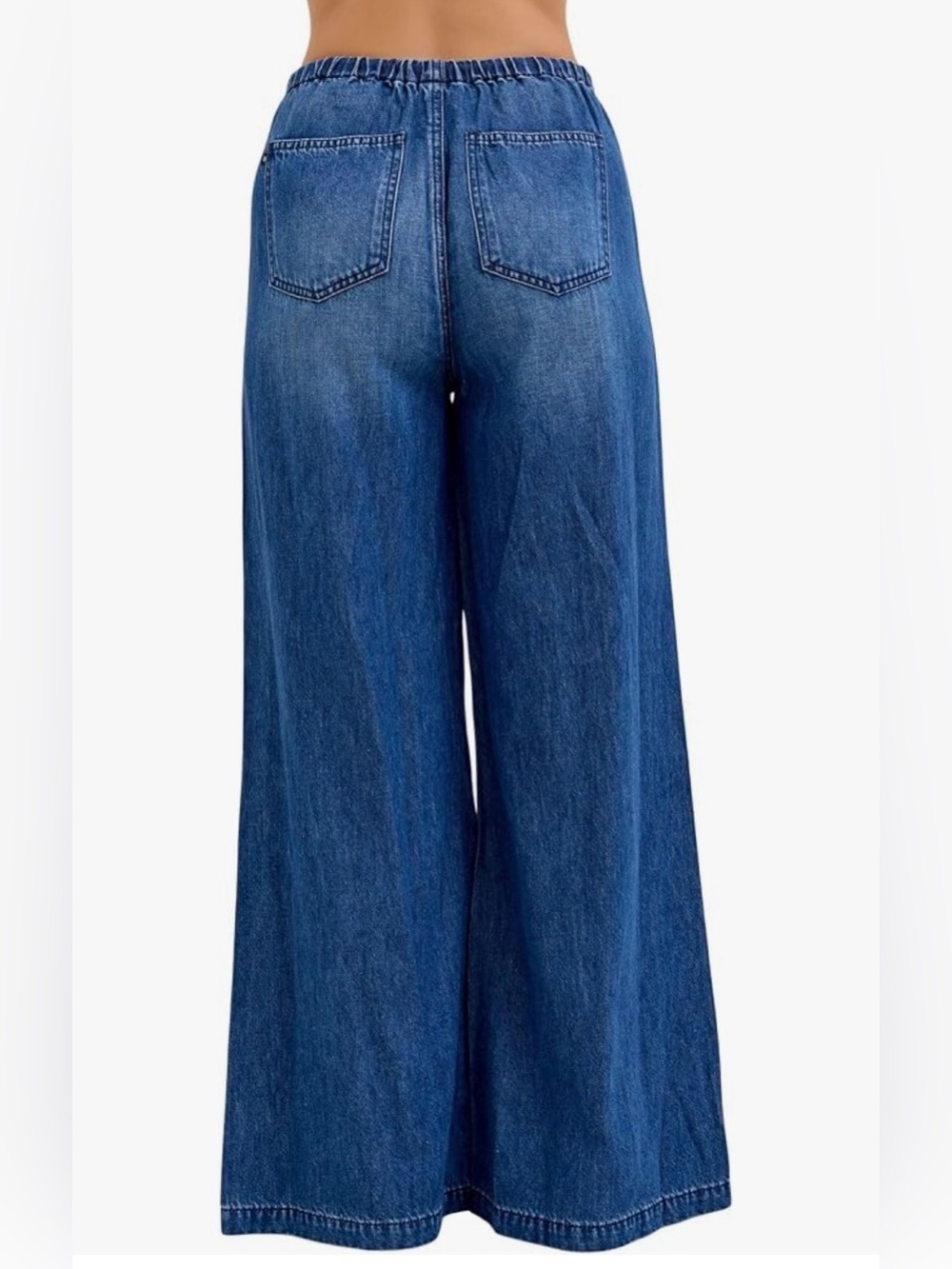 Judy Blue Women's High Rise Featherweight
Wide Leg Palazzo Jean (New with tags) - Picture 2 of 7